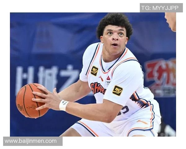 洛夫顿关键时刻失误致命上海大杀器被对手成功限制全场失利